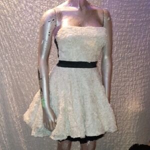 Forever 21 Cream and Black Strapless Dress